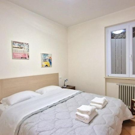 Chiara Pool Apartment Bardolino Bagian luar foto