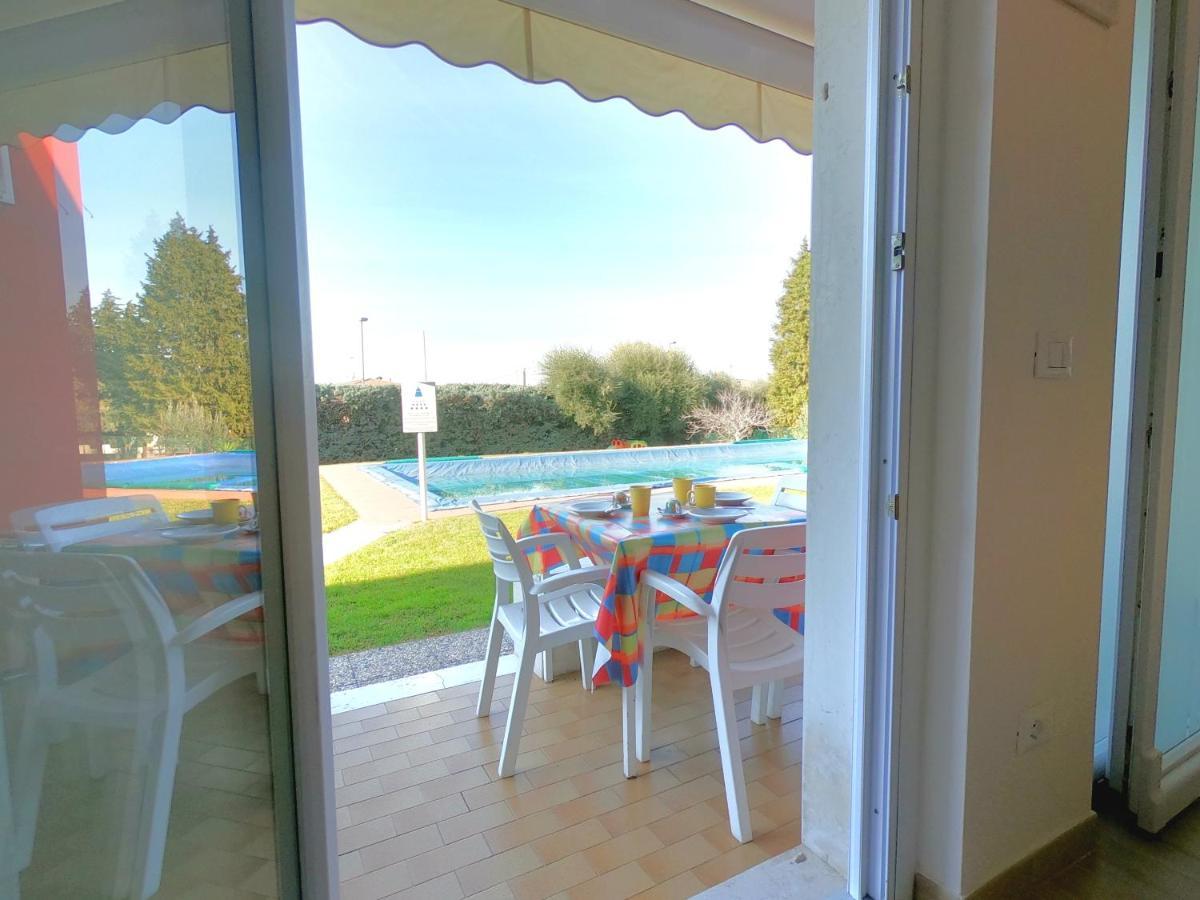 Chiara Pool Apartment Bardolino Bagian luar foto